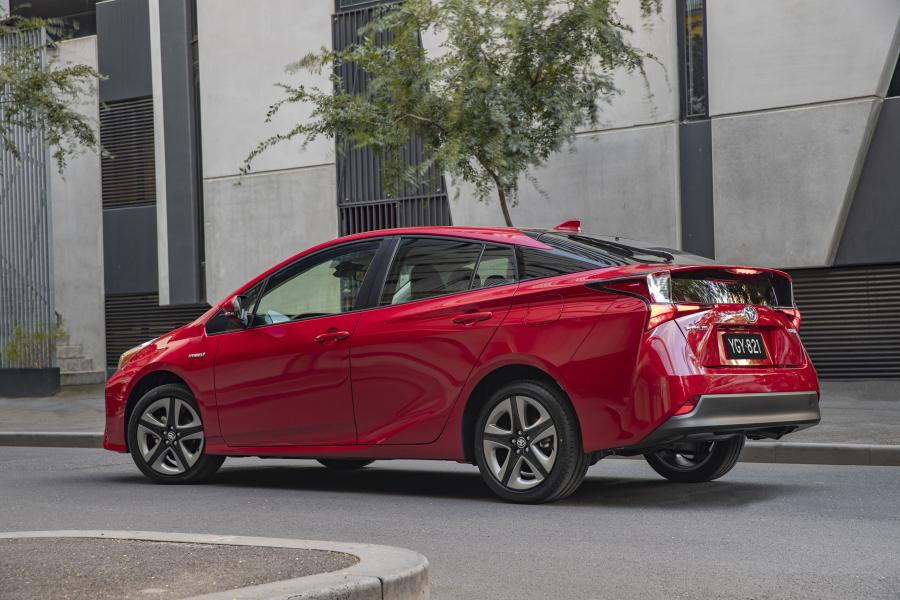  Toyota Prius 2019 года  (AU) (фото 6 из 8)
